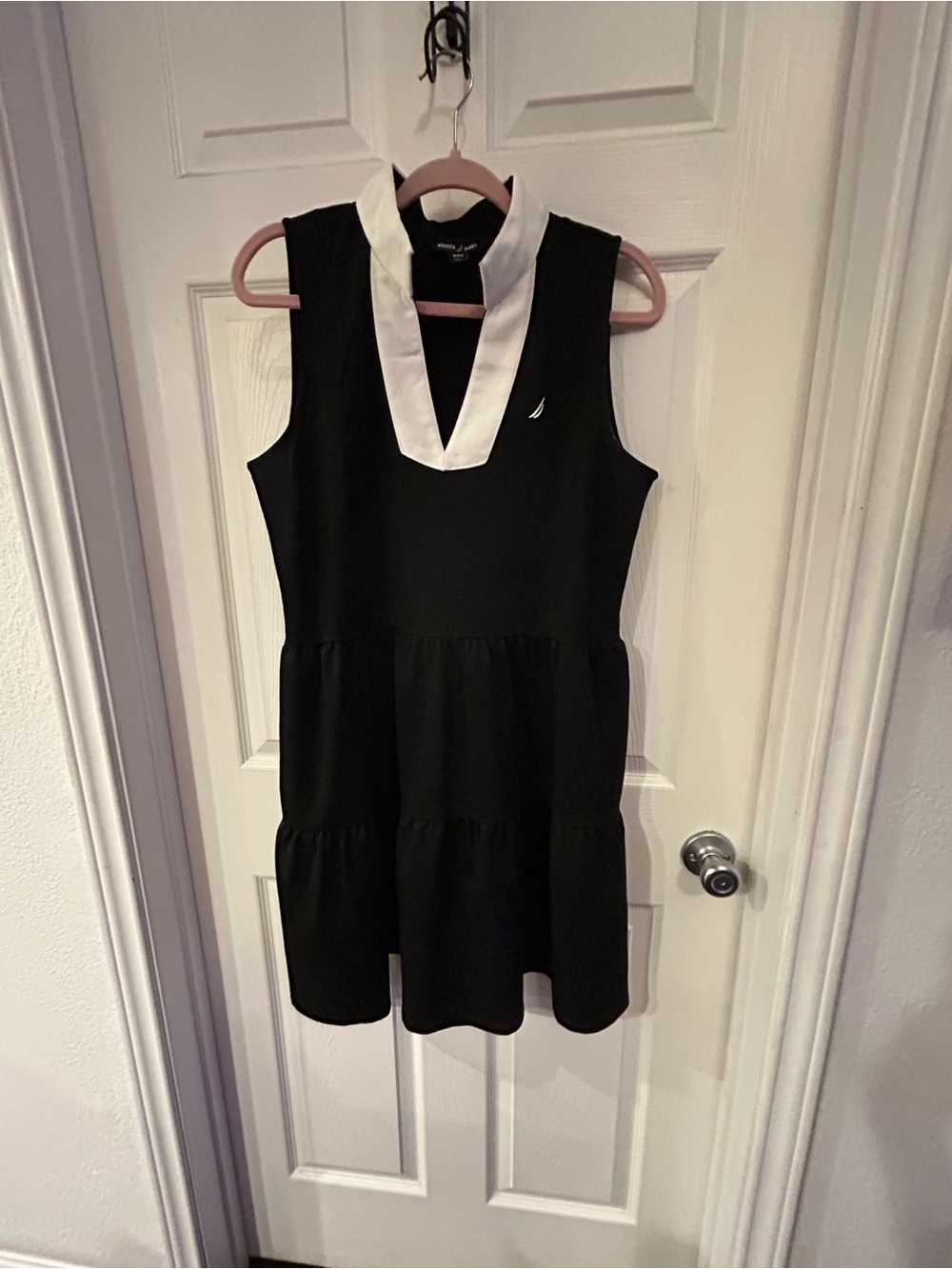 Nautica Black Sleeveless Dress with White V-Neck Trim